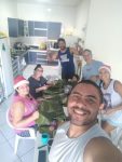 imigrantes-venezuelanos-se-reunem-para-preparar-ceia-tradicional-de-natal-em-porto-velho;-veja-pratos-tipicos